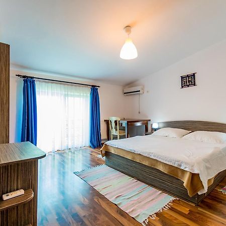 Seaman'S House Hotel Ваду Екстериор снимка
